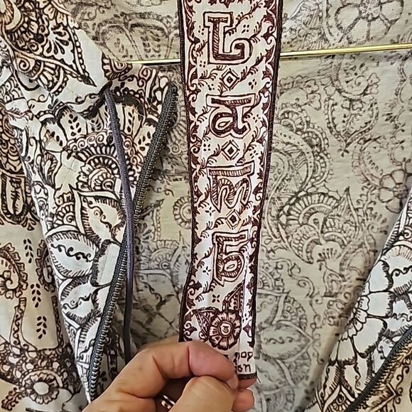 ✨🆕NWOT!L.A.M.B. Vintage Hoodie Spring 2009!!Size Small!✨ - Picture 3 of 11